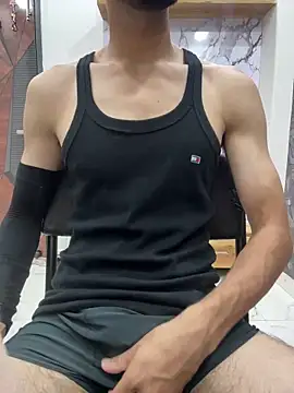 coupleyug online show from 18, 4, 2026