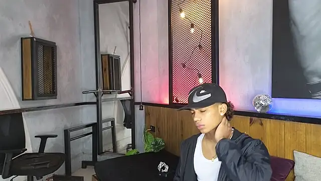 AlanCutee online show from 16, 3, 2026