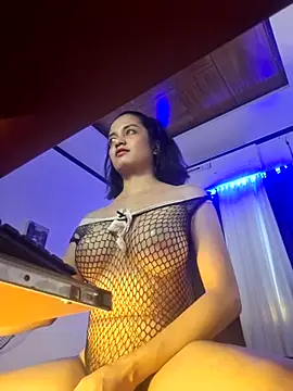 Snapshot of Stella_mhaxill chatting on 10, 10, 2025 Stella mhaxill online show from 10, 10, 2025