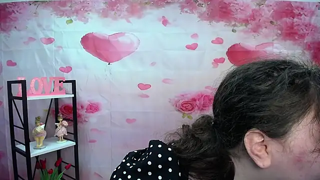 NeonilaLisova online show from 14, 2, 2026