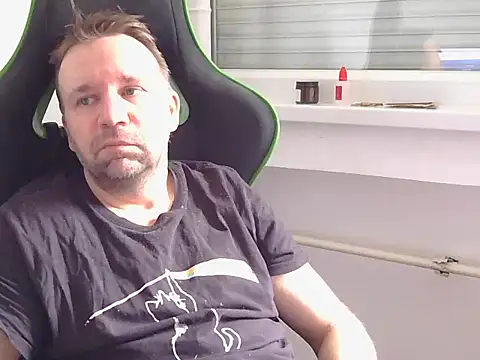 kristianss08 online show from 14, 4, 2026