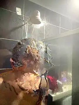 Snapshot of Fumoice chatting on 17, 12, 2025 Fumoice online show from 17, 12, 2025