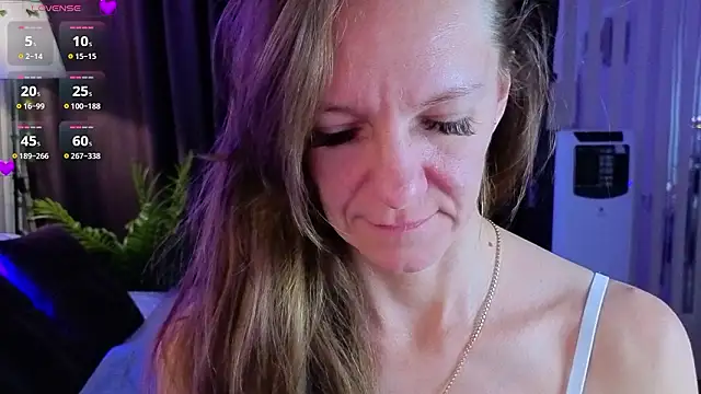 Snapshot of Jesica_mooon chatting on 12, 2, 2026 Jesica mooon online show from 12, 2, 2026