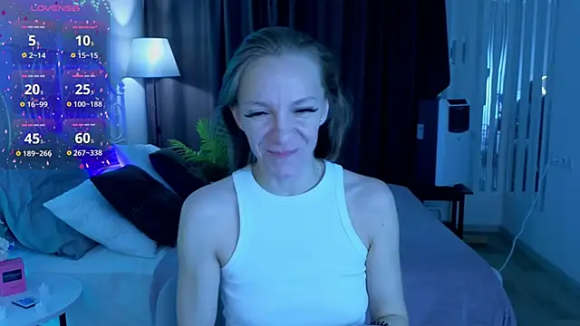 Snapshot of Jesica_mooon chatting on 4, 3, 2026 Jesica mooon online show from 4, 3, 2026