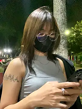   BabyShowPublic   online show from 11, 11, 2025