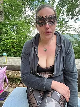 Nadja Noir online show from 16, 5, 2026