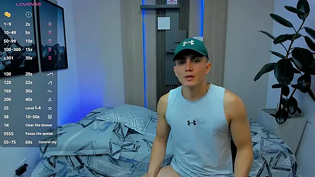 Snapshot of alan_nd_kevin chatting on 13, 9, 2025 alan nd kevin online show from 13, 9, 2025