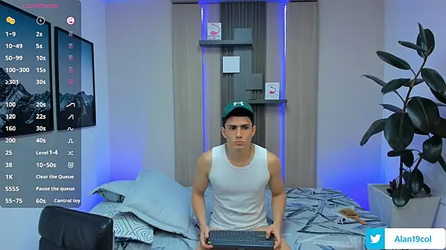 Snapshot of alan_nd_kevin chatting on 1, 10, 2025 alan nd kevin online show from 1, 10, 2025