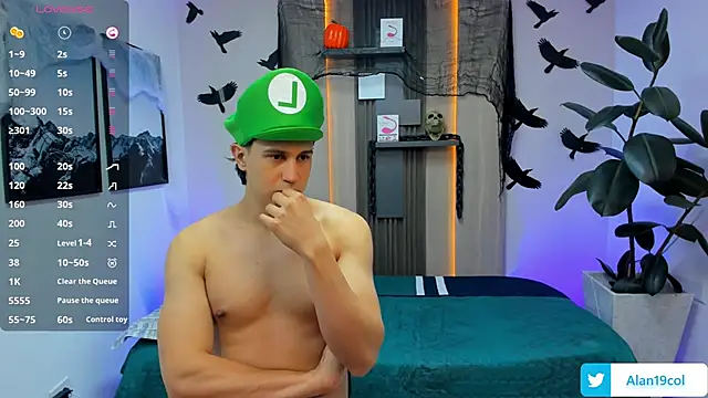 Snapshot of alan_nd_kevin chatting on 27, 10, 2025 alan nd kevin online show from 27, 10, 2025