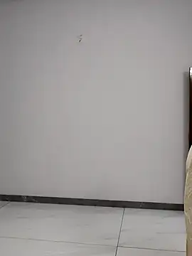 mallu-lover online show from 28, 2, 2026