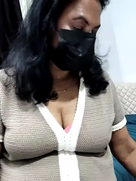 mallu-lover online show from 11, 4, 2026