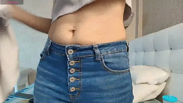 Miladiosa online show from 28, 11, 2025