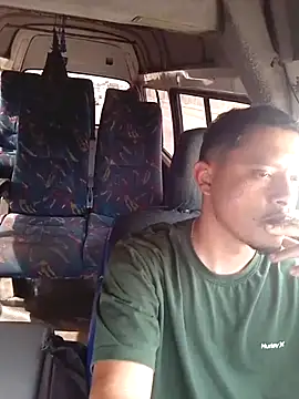 Snapshot of Deza-10 chatting on 5, 11, 2025 Deza-10 online show from 5, 11, 2025