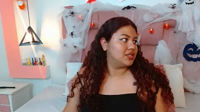 CloeStron online show from 25, 10, 2025