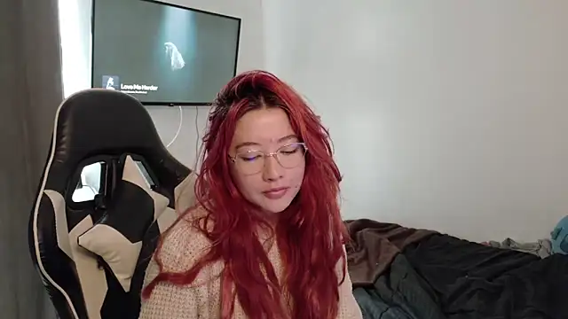 lunnaa  online show from 9, 9, 2025