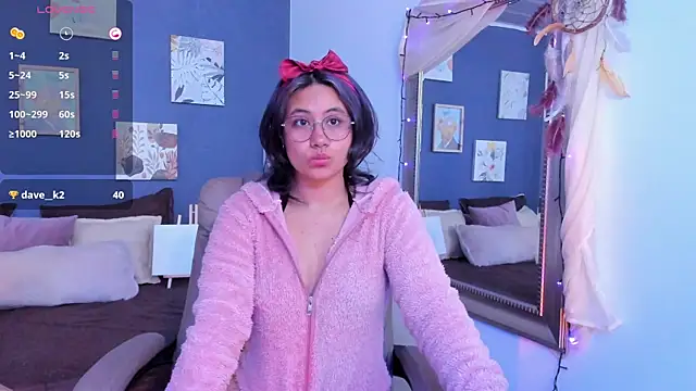 Snapshot of Nova_allen chatting on 1, 10, 2025 Nova allen online show from 1, 10, 2025