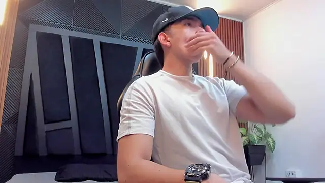 Eryonbradley online show from 30, 9, 2025