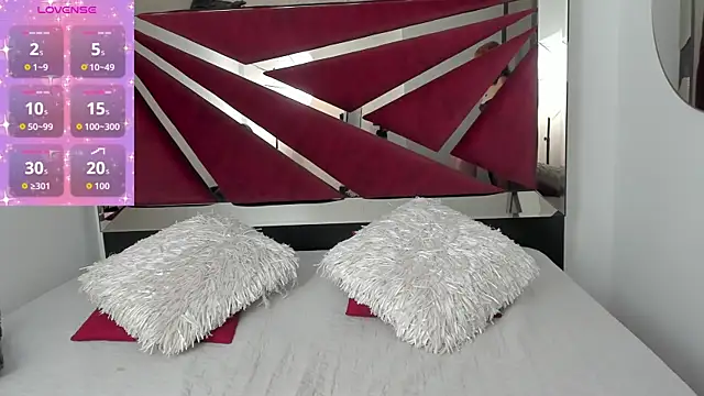 Snapshot of EvaViulet chatting on 6, 11, 2025 EvaViulet online show from 6, 11, 2025