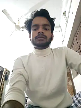 yashuuuu021 online show from 5, 11, 2025