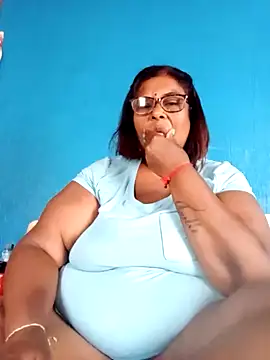 mileesha online show from 10, 2, 2025