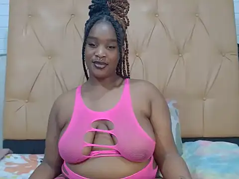 Snapshot of SexyyRedxxx chatting on 9, 6, 2026 SexyyRedxxx online show from 9, 6, 2026