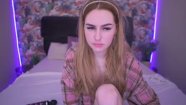 Snapshot of GabriellaJass chatting on 2, 3, 2026 GabriellaJass online show from 2, 3, 2026