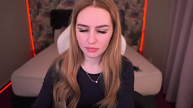 Snapshot of GabriellaJass chatting on 3, 3, 2026 GabriellaJass online show from 3, 3, 2026