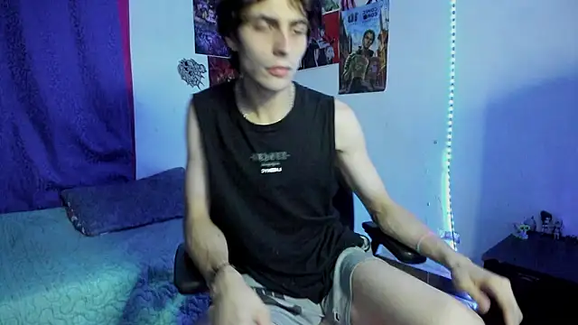 Snapshot of golden_ryyan chatting on 21, 2, 2026 golden ryyan online show from 21, 2, 2026