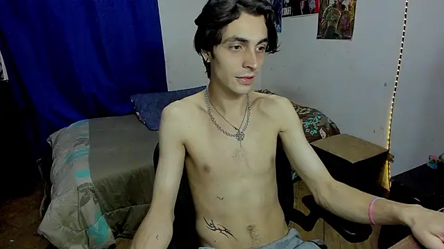 Snapshot of golden_ryyan chatting on 23, 2, 2026 golden ryyan online show from 23, 2, 2026