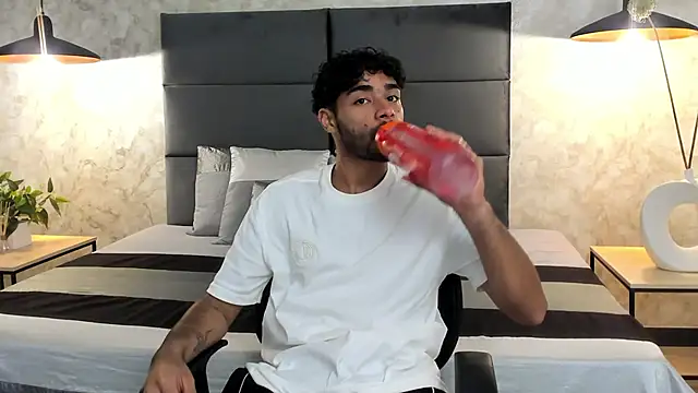 RaphaelDufort online show from 22, 11, 2025