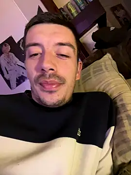 Snapshot of gb7572 chatting on 13, 9, 2025 gb7572 online show from 13, 9, 2025