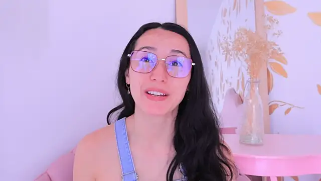 Ginevra esposito online show from 28, 11, 2025