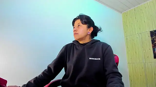 Raven Rouge  online show from 22, 10, 2025