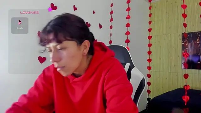 Raven Rouge  online show from 23, 2, 2026