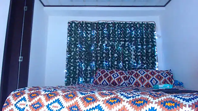 Snapshot of zhannaya_jhaen_ chatting on 17, 10, 2025 zhannaya jhaen online show from 17, 10, 2025