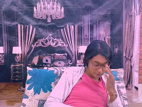 Snapshot of IndianRebel4u2Luv chatting on 15, 7, 2026 IndianRebel4u2Luv online show from 15, 7, 2026