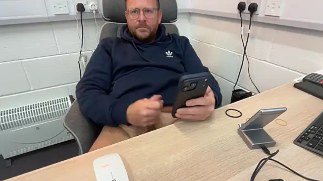 bilf1978 online show from 22, 4, 2026