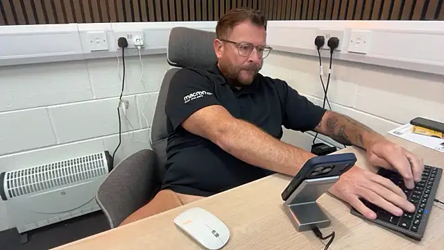 bilf1978 online show from 23, 4, 2026