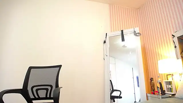 ViictoriaJones  online show from 15, 1, 2026