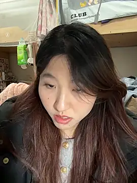 Snapshot of ououlovelove chatting on 8, 2, 2026 ououlovelove online show from 8, 2, 2026