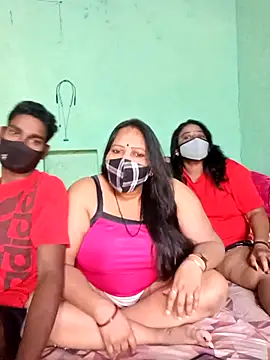 LoveOnStream online show from 31, 10, 2025