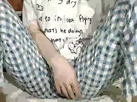 Lamoon 2k online show from 2, 12, 2025