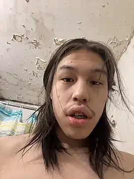 Snapshot of heytherepeoples717 chatting on 17, 1, 2026 heytherepeoples717 online show from 17, 1, 2026