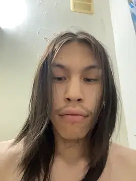 Snapshot of heytherepeoples717 chatting on 8, 3, 2026 heytherepeoples717 online show from 8, 3, 2026