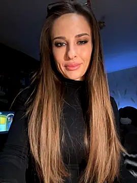 Snapshot of _shadylady_ chatting on 17, 11, 2025 shadylady online show from 17, 11, 2025