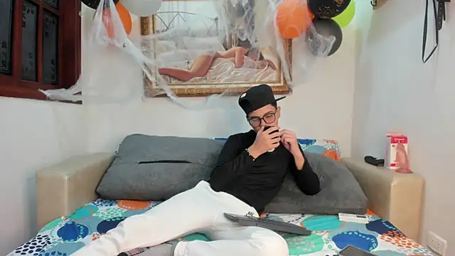 Felipe Cold online show from 28, 10, 2025