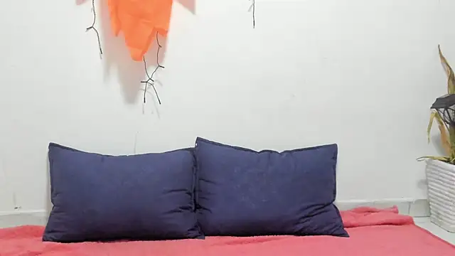  Miaa khalifa  online show from 31, 10, 2025