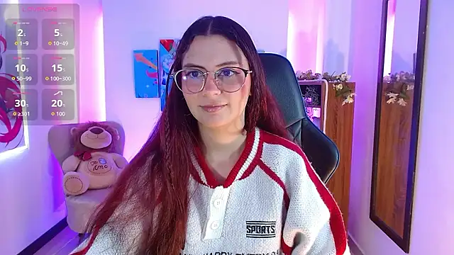 AlanaGarcia19 online show from 8, 1, 2026