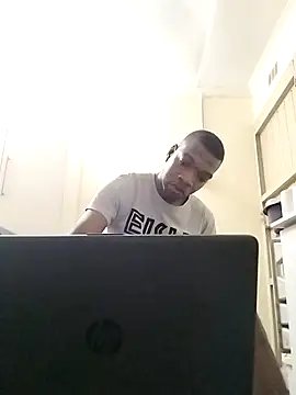 Snapshot of TmanZim2025 chatting on 15, 9, 2025 TmanZim2025 online show from 15, 9, 2025