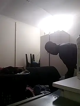 Snapshot of TmanZim2025 chatting on 18, 9, 2025 TmanZim2025 online show from 18, 9, 2025